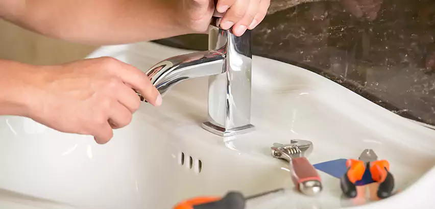 Bathtub Faucet Replacement in Wooster