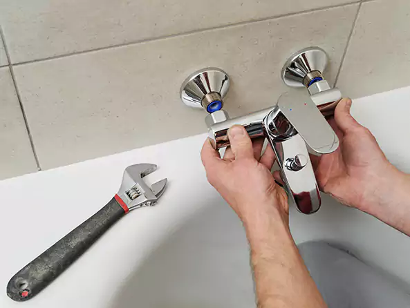 Why Choose Wooster Plumbers for Bathtub Faucet Replacement in Wooster, OH?